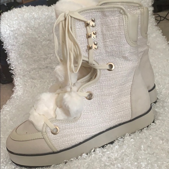 Converse-style, lace-up boots. - Picture 3 of 4